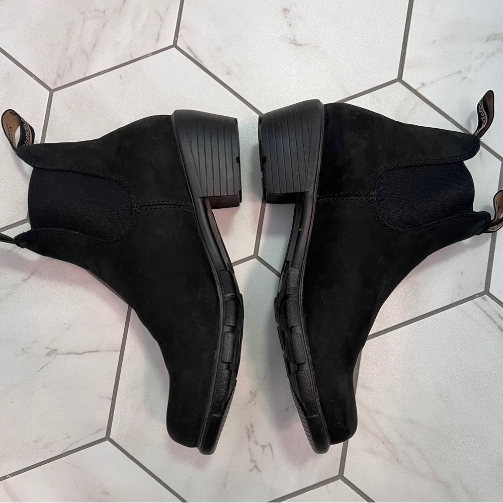 Blundstone Black Suede Heeled 1960 Boots Size 8.5 Womens - Picture 5 of 9